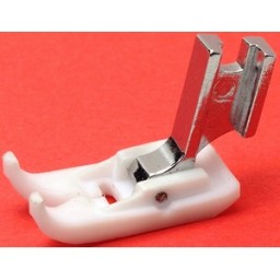 Zigzag Foot, Slant Shank, Teflon